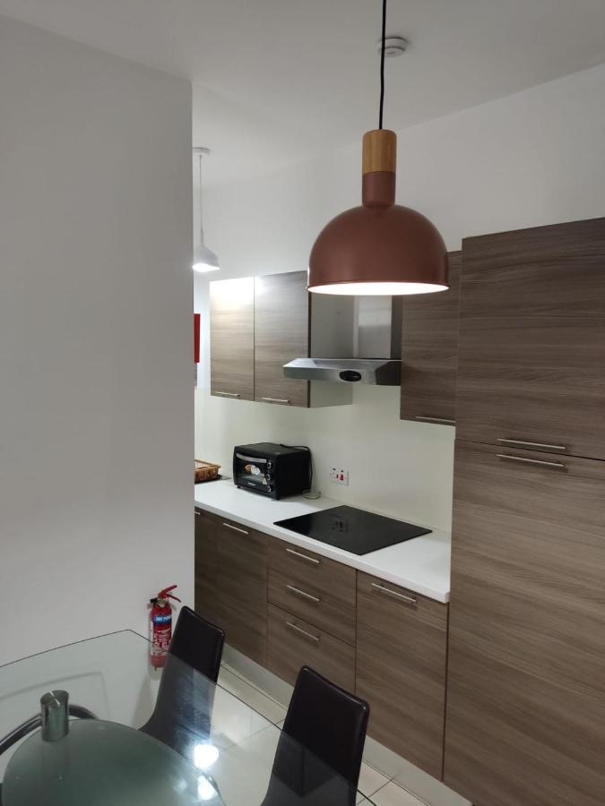 圣保罗湾城Hampton Court, Block C, N.2公寓 外观 照片